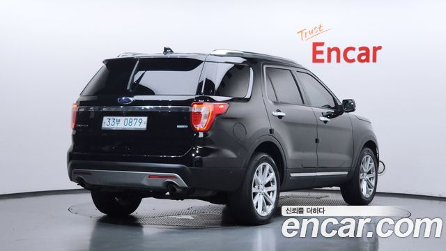 Ford Explorer 2016 — photo 2