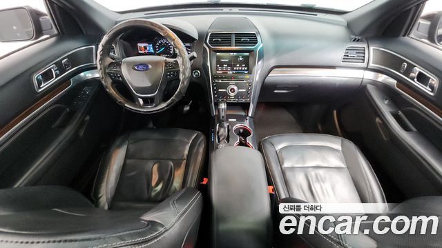 Ford Explorer 2016 — photo 7