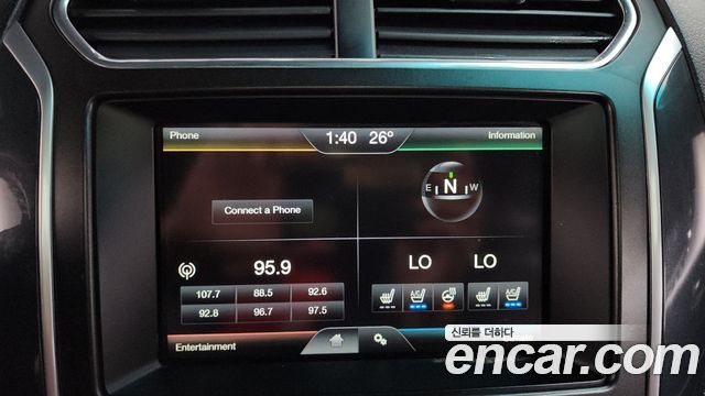 Ford Explorer 2016 — photo 17