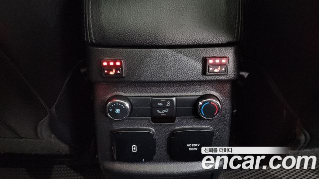Ford Explorer 2016 — photo 20