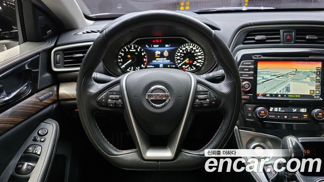 Nissan Maxima 2018 — photo 18