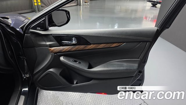 Nissan Maxima 2018 — photo 15