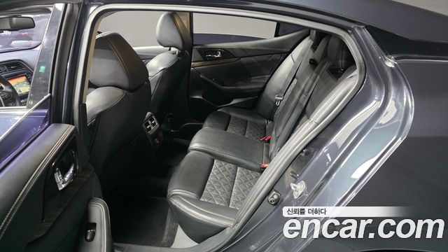 Nissan Maxima 2018 — photo 16