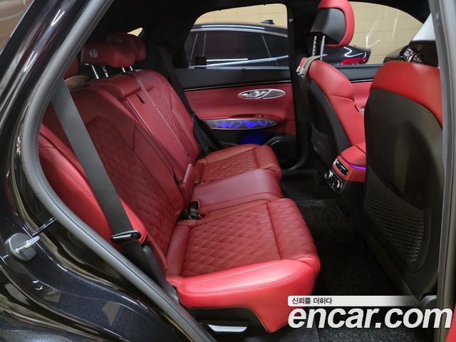 Genesis GV70 2024 — photo 17