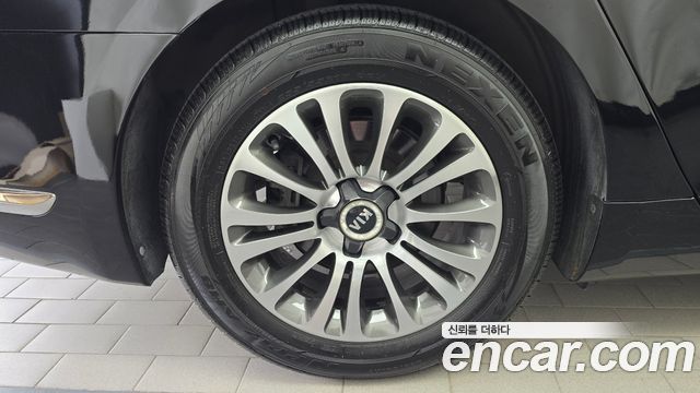 Kia K9 2013 — photo 5