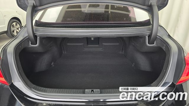 Kia K9 2013 — photo 20