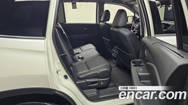 Honda Pilot 2019 — photo 17