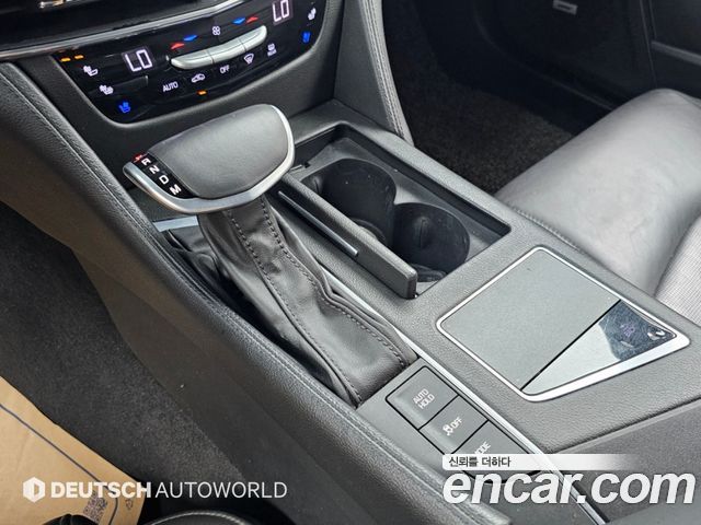 Cadillac CT6 2017 — photo 9