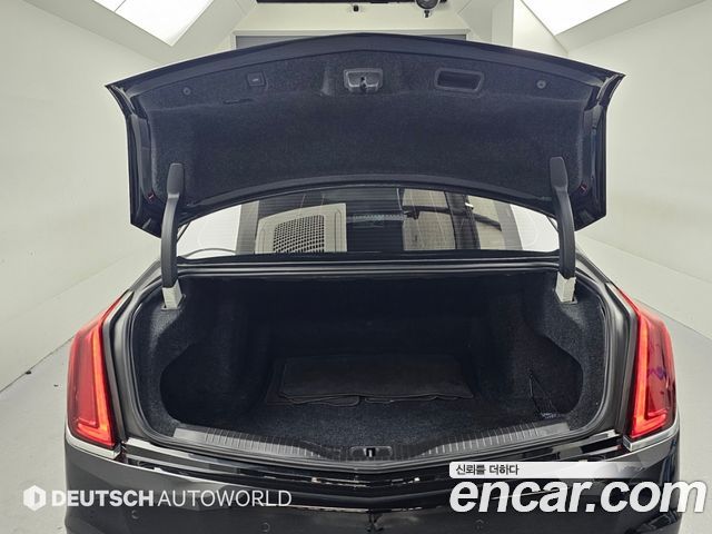 Cadillac CT6 2017 — photo 19