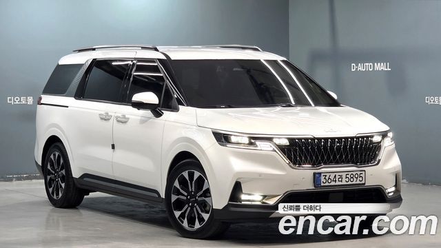 Kia Canival 2023 — photo 2