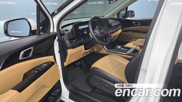 Kia Canival 2023 — photo 10