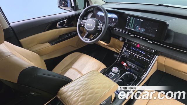 Kia Canival 2023 — photo 11