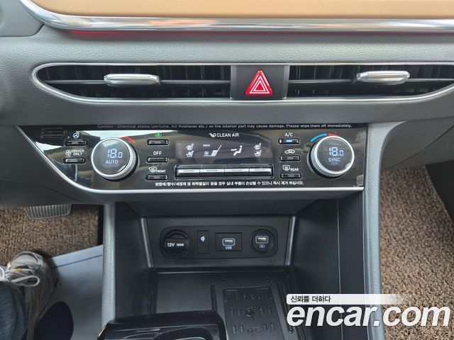 Hyundai Sonata 2021 — photo 13