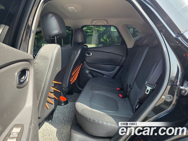 Renault Korea QM3 2015 — photo 11