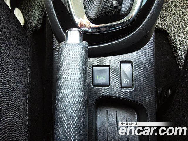 Renault Korea QM3 2015 — photo 16
