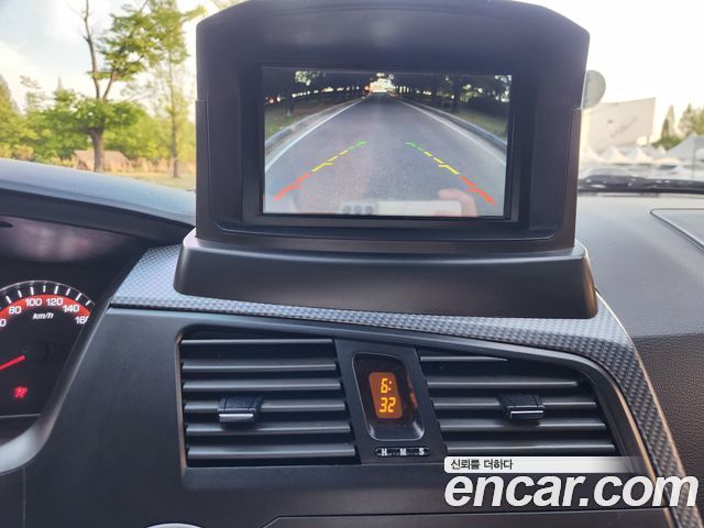 KG Mobility KORANDO 2016 — photo 16