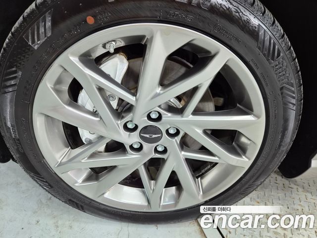 Genesis GV60 2022 — photo 8