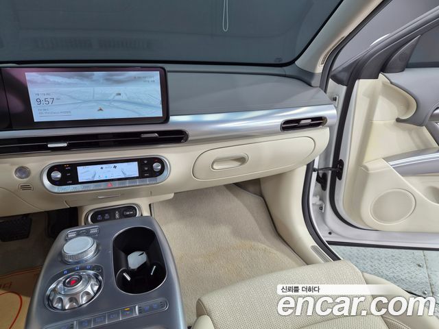 Genesis GV60 2022 — photo 10