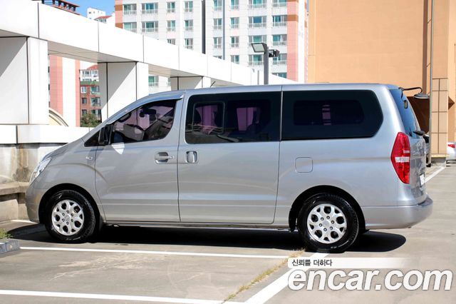 Hyundai Starex 2013 — photo 8