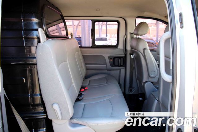 Hyundai Starex 2013 — photo 20