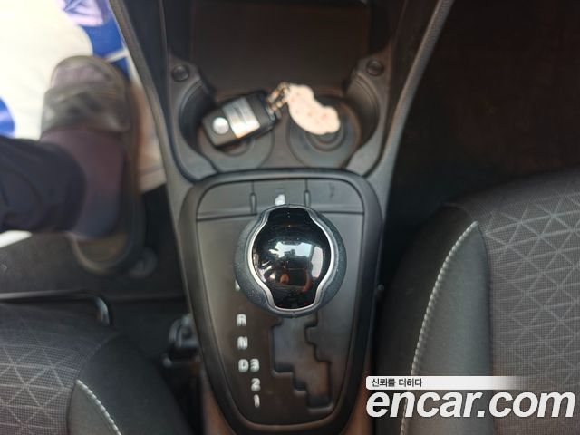 Kia morning 2023 — photo 9
