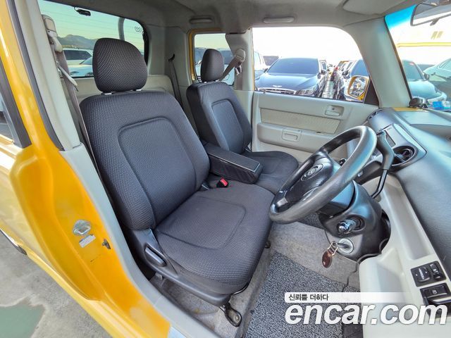 Toyota bB 2001 — photo 8