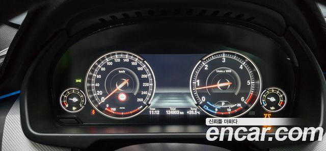 BMW X5 2018 — photo 4