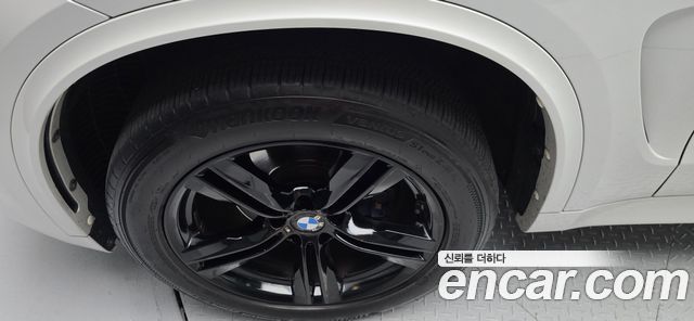 BMW X5 2018 — photo 6