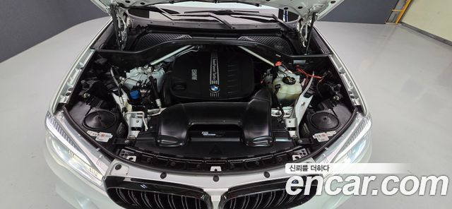 BMW X5 2018 — photo 20