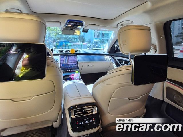 Mercedes-Benz S-Class 2024 — photo 7