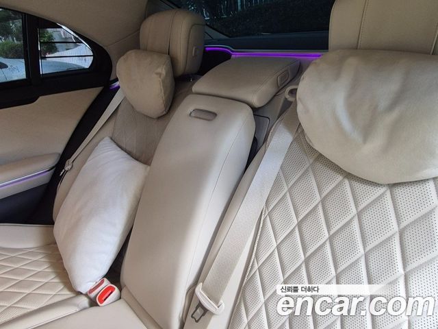 Mercedes-Benz S-Class 2024 — photo 8
