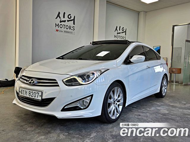Hyundai i40 2012 — photo 2