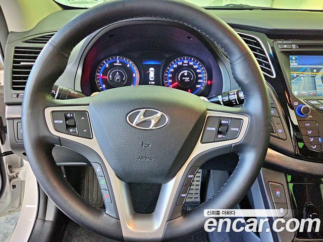 Hyundai i40 2012 — photo 7
