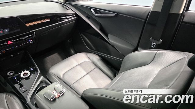 Kia Niro 2023 — photo 13