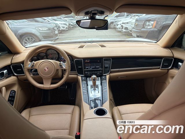 Porsche Panamera 2014 — photo 10