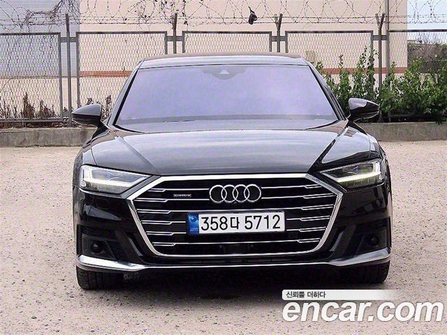 Audi A8 2020 — photo 3