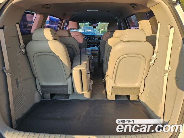 Kia Canival 2019 — photo 5