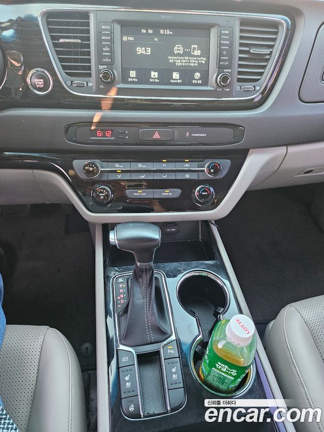 Kia Canival 2019 — photo 9