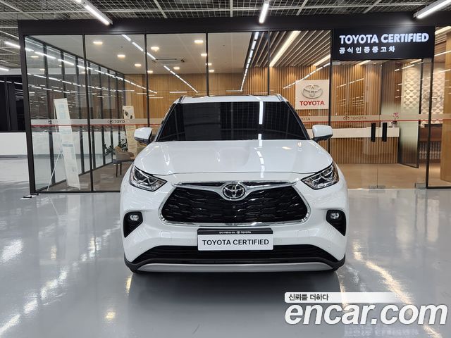 Toyota Highlander 2025 — photo 3