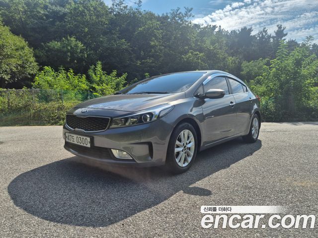 Kia K3 2016 — photo 1