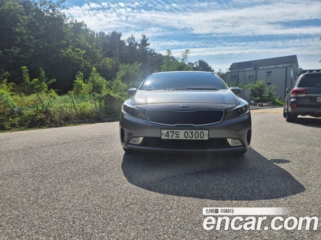 Kia K3 2016 — photo 8