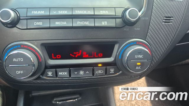 Kia K3 2016 — photo 15