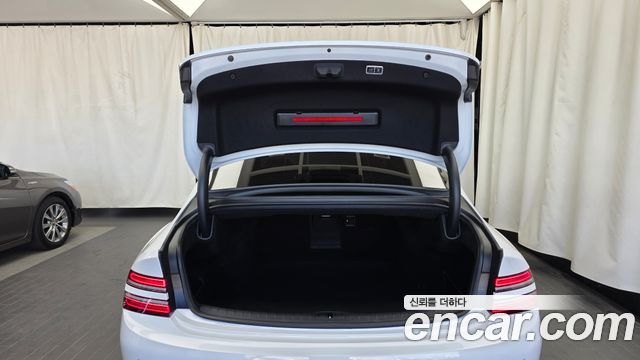 Genesis G80 2021 — photo 20