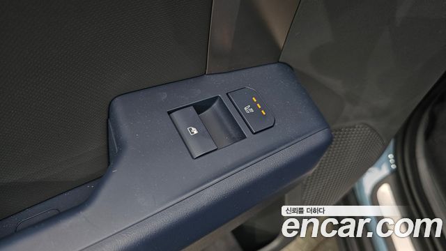 Kia EV3 2025 — photo 25