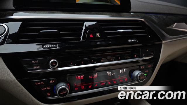 BMW Gran Turismo 2018 — photo 23