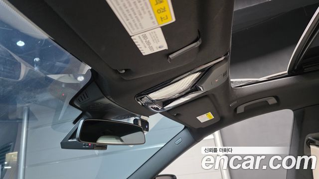BMW Gran Turismo 2018 — photo 27