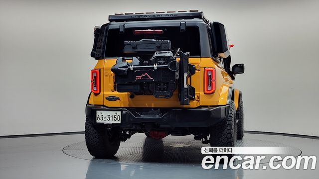 Ford Bronco 2022 — photo 4