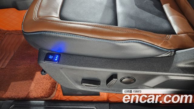 Ford Bronco 2022 — photo 30