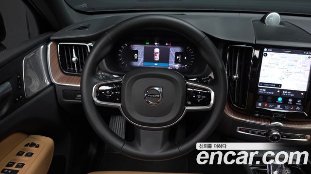 Volvo XC60 2024 — photo 20