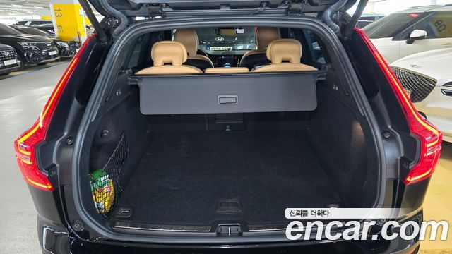 Volvo XC60 2024 — photo 47
